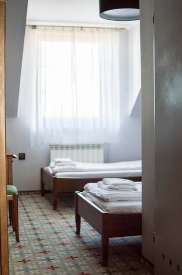 Фото номера Двухместный номер эконом-класса с 2 отдельными кроватями Курортные отели Resort Jura г. Крочице 4
