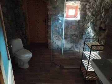 Фото номера Дом с 2 спальнями Дома для отпуска Domek w skale г. Крочице 35